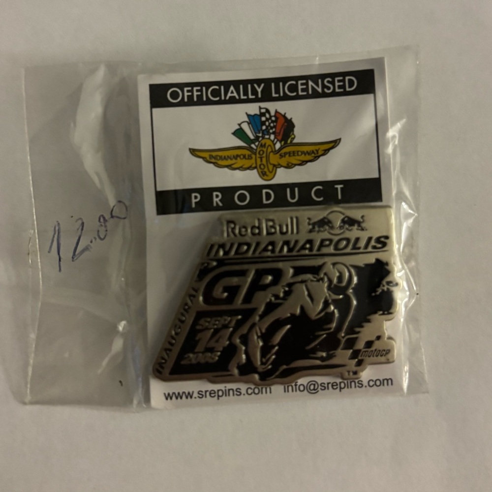 Red Bull Indianapolis Grand Prix Inaugural September 14 2008 Lapel Pin Brand New